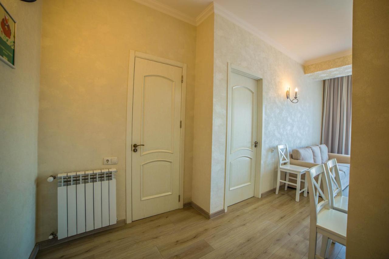 Comfy Apartment Tiflis Dış mekan fotoğraf