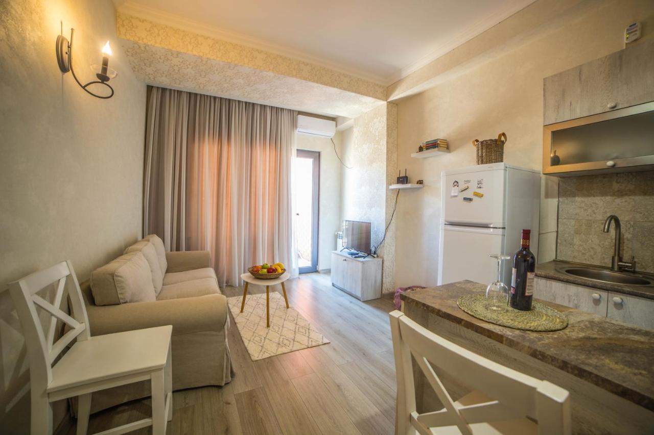 Comfy Apartment Tiflis Dış mekan fotoğraf